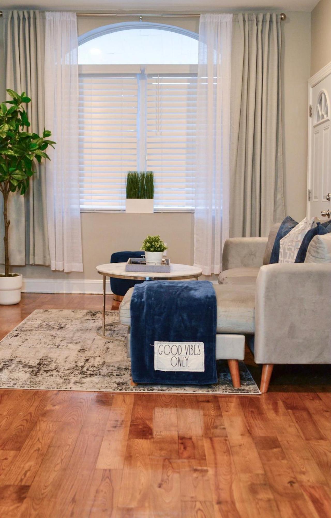 Apartment Beautiful Irving Two Bedroom *